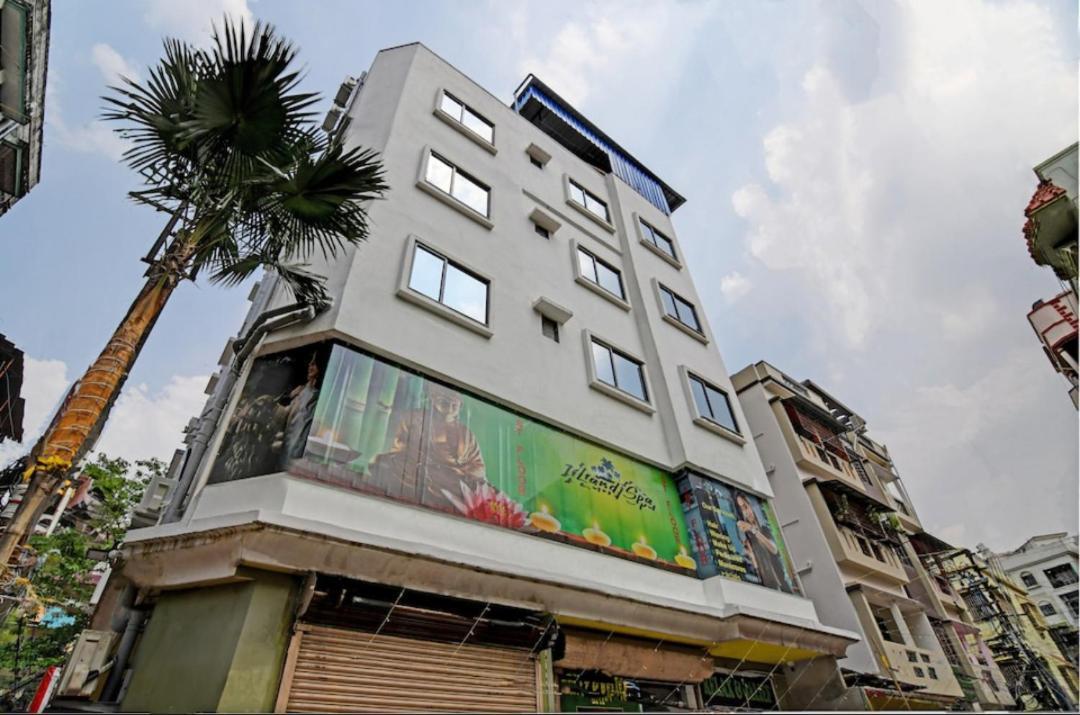 Hotel Divine Chariot كولكاتا المظهر الخارجي الصورة