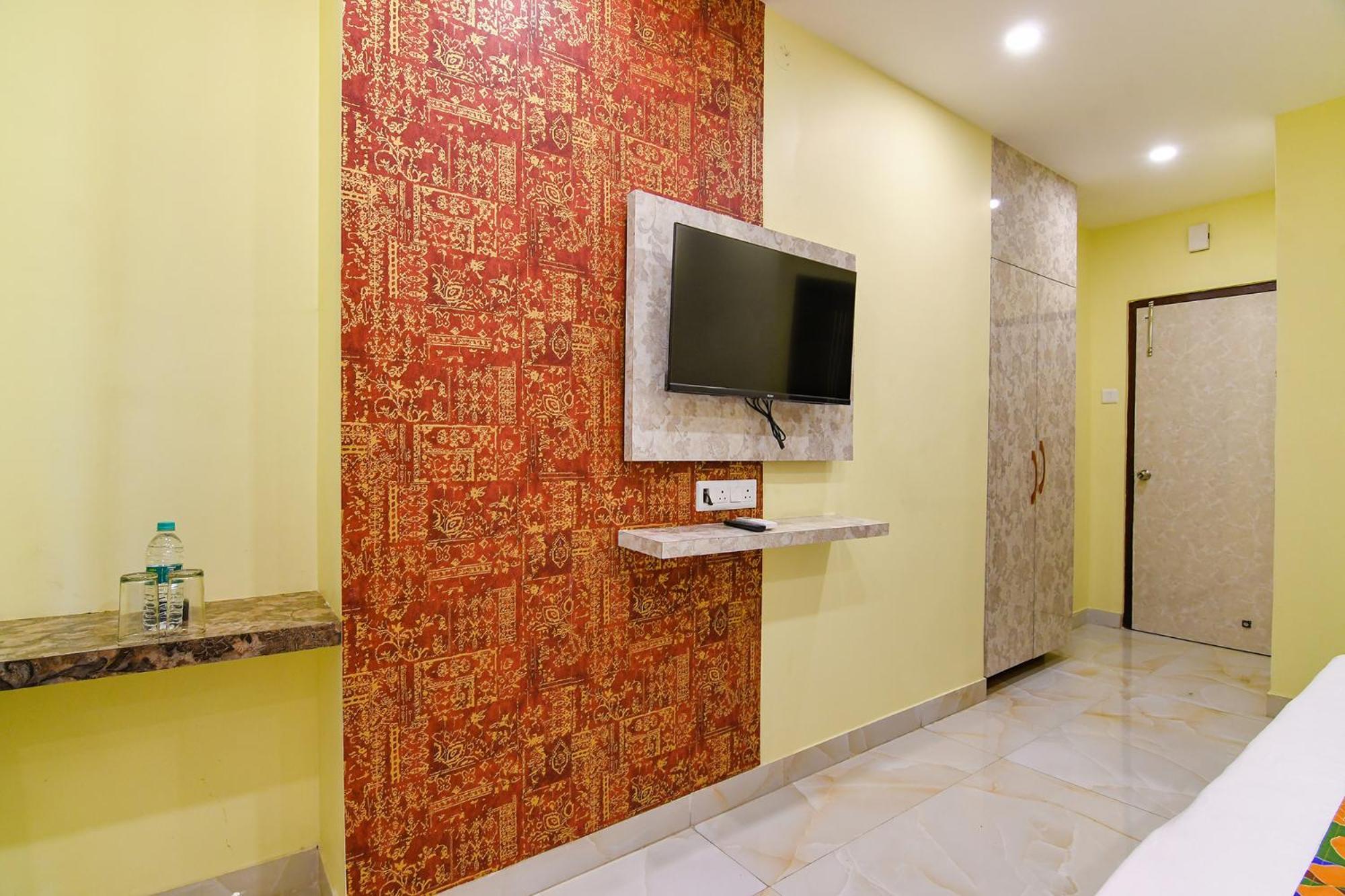 Hotel Divine Chariot كولكاتا المظهر الخارجي الصورة